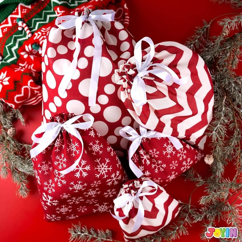 Unique Christmas Gift Bag Set - 6 Pieces - Red