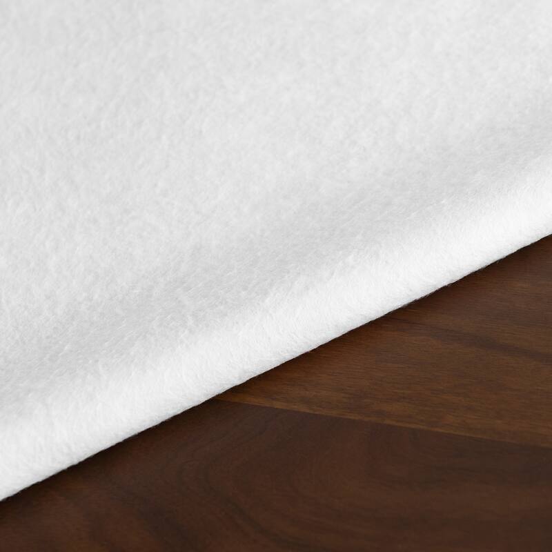 Ava Floral Jacobean Printed Vinyl Indoor/Outdoor Tablecloth