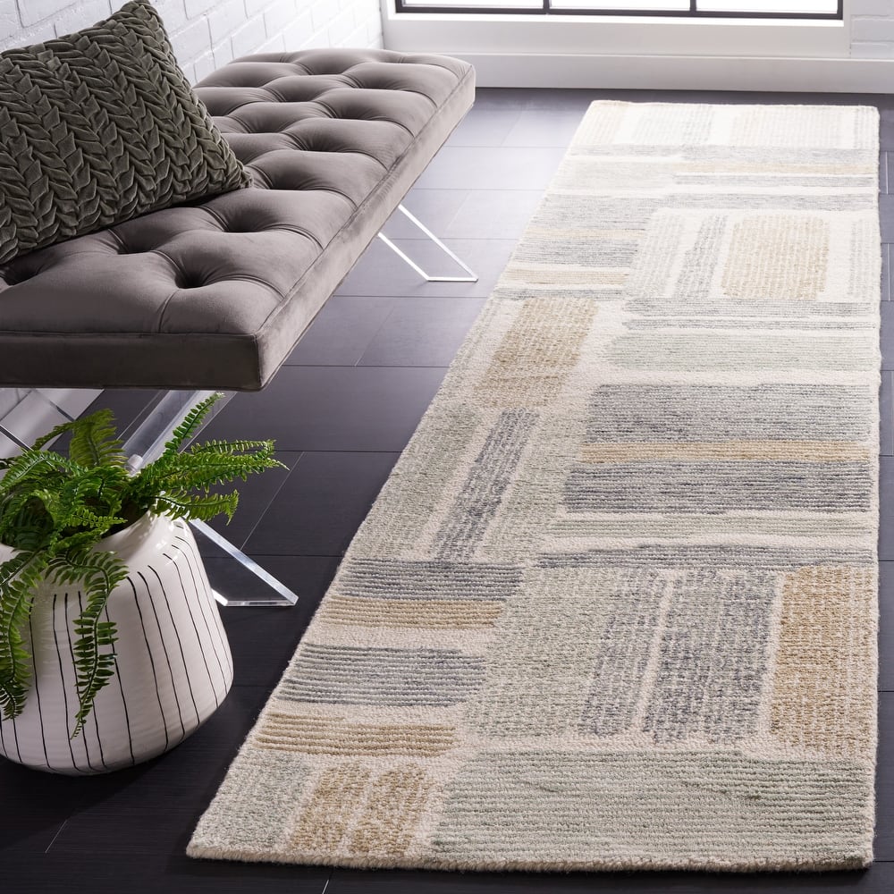 SAFAVIEH Handmade Micro-Loop Belle Modern Wool Rug