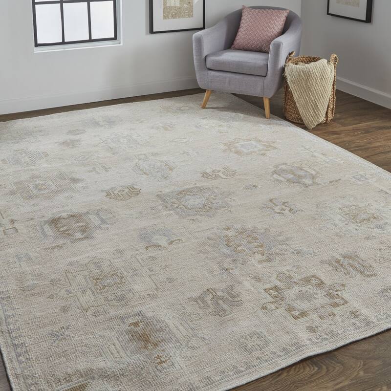 Tuxu Floral Traditional Stain Resistant Durable Area Rug By HomeRoots - 4' x 6'