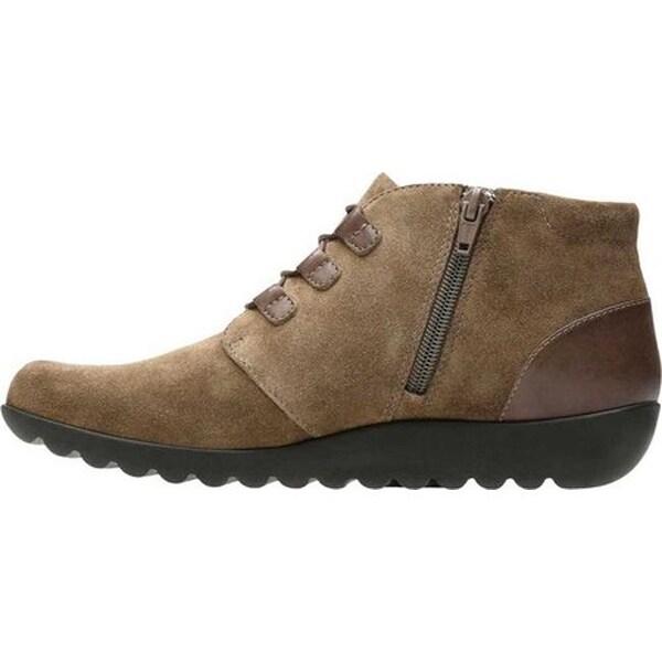 clarks women's medora sage ankle bootie