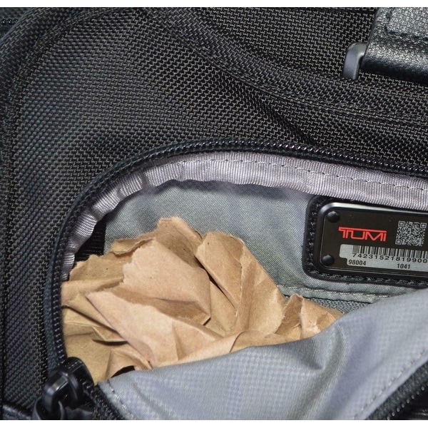 tumi alpha 2 messenger bag