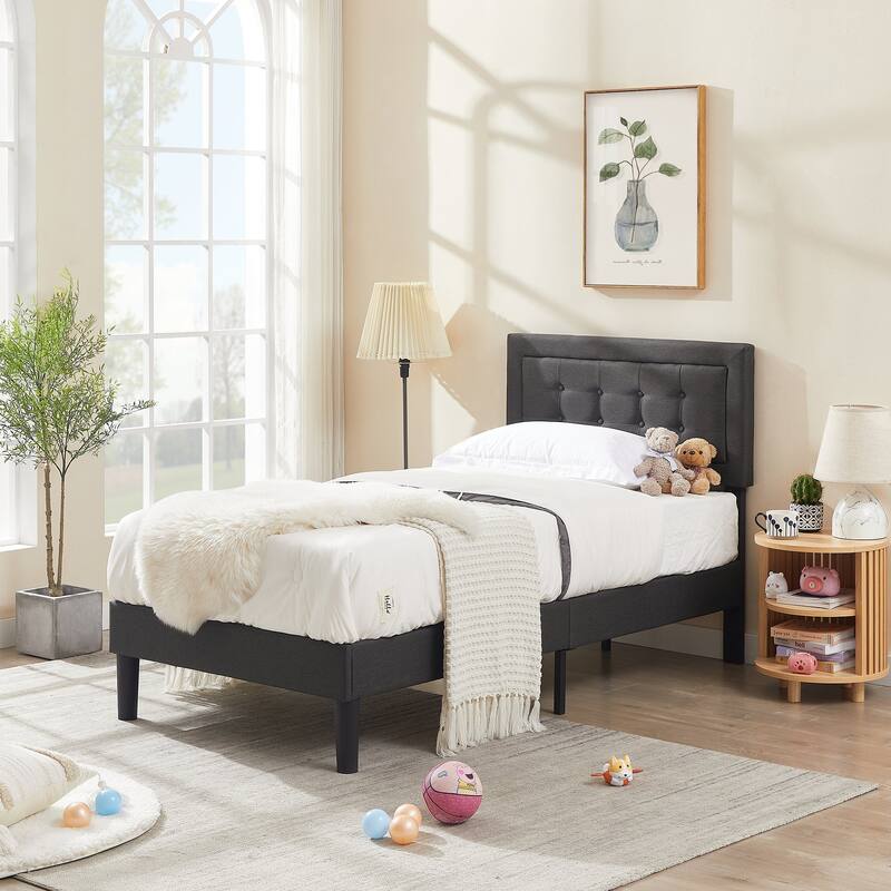 Strong Frame and Wooden Slats Support Bedframe，Platform Bed Frame with Linen Upholstered Headboard,Grey Bed Frames