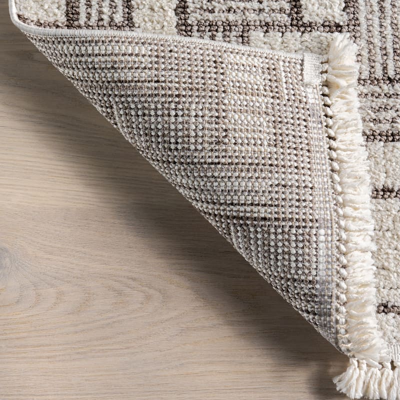 Nuloom Alora Geometric Tassels Area Rug