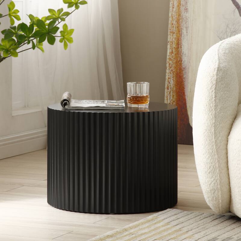 Modern Farmhouse Round Accent Nesting Side Coffee Table Set (Set of 2)