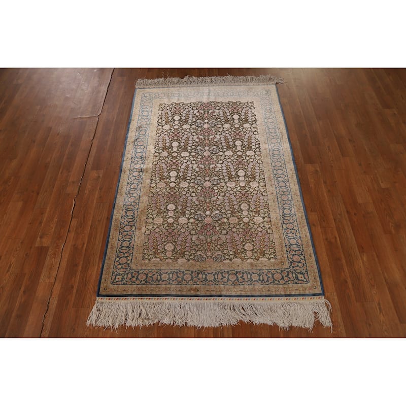 Hand Knotted Oriental Silk & Silver Carpet Traditional Floral Green Qum Area Rug - 5' 6'' X 3' 7''