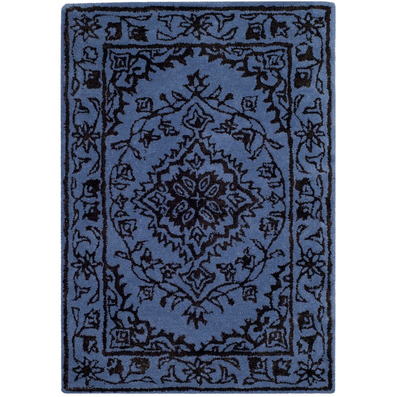 SAFAVIEH Handmade Glamour Gudmundina Modern Viscose Rug - 2' x 3' - Purple