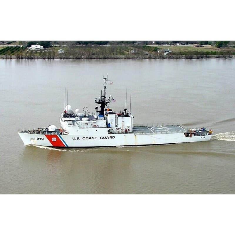 USCGC Thetis WMEC-910 30 Inches L Ship Model