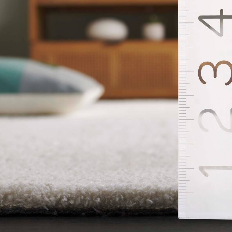 SAFAVIEH Audrey Efka Modern & Contemporary Rug