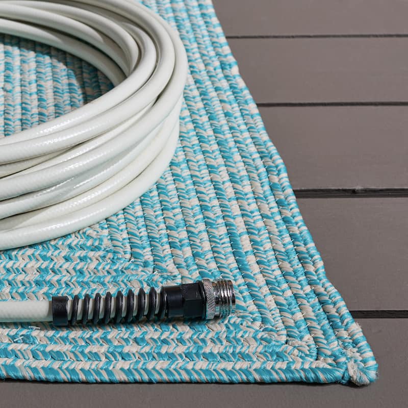 SAFAVIEH Handmade Braided Eiry Washable Indoor/Outdoor Rug - Weather Resistant & Easy Cleaning