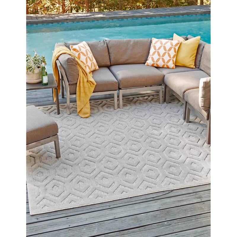 Outdoor Haversham Collection Area Rug - Grey - 7'10" Square