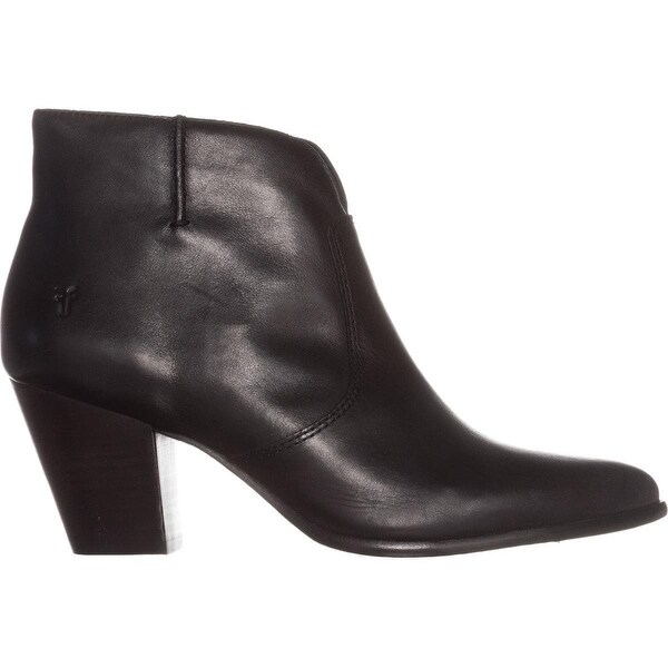 frye pointed toe boots