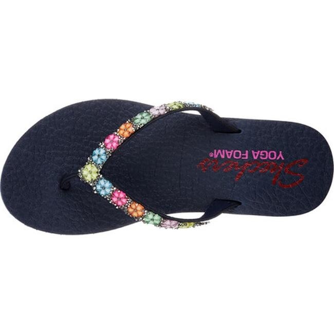 skechers yoga foam flip flops womens