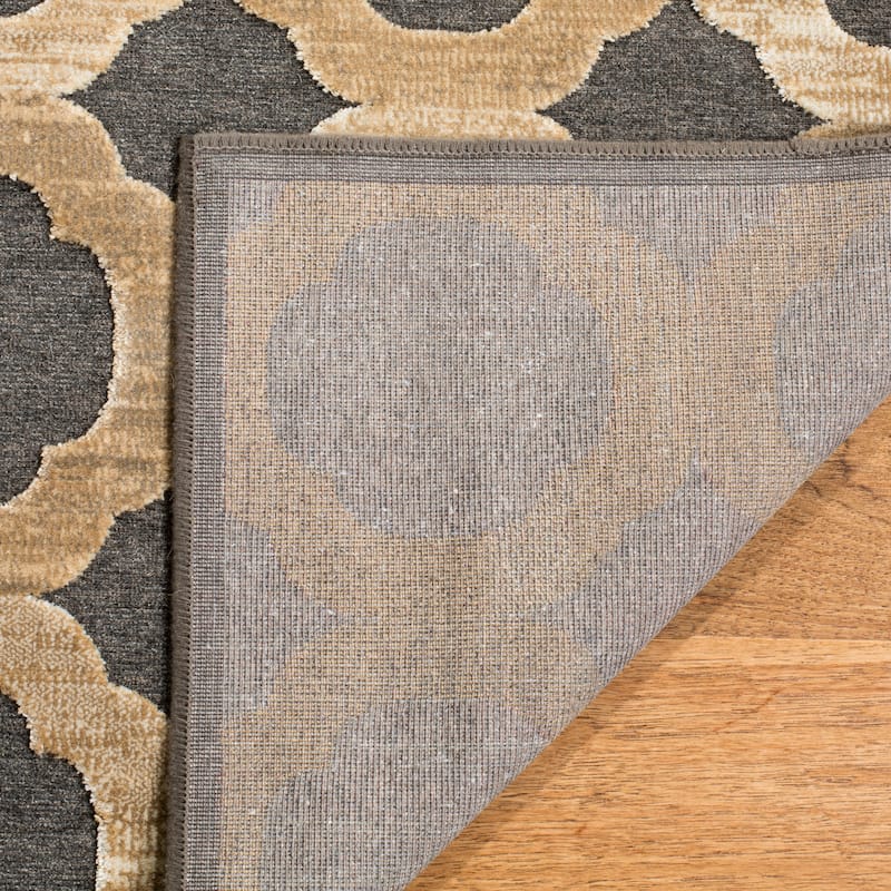Martha Stewart by SAFAVIEH Masouma Viscose Rug