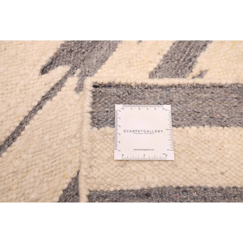 ECARPETGALLERY Flat-Weave Marrakech Cream Wool Kilim - 5'0 x 8'0