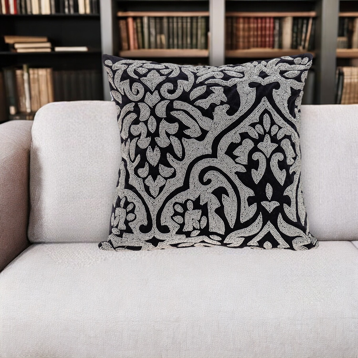 Silver velvet throw pillow outlet