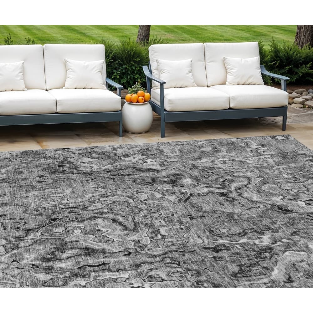 HomeRoots Abstract Transitional Rectangle Outdoor Rug