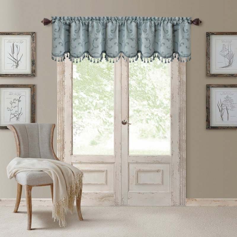 Elrene Mia Jacquard Blackout Scallop Window Valance - 52" w x 19" l