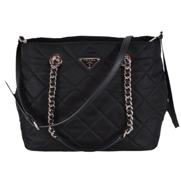 black bag with chain strap