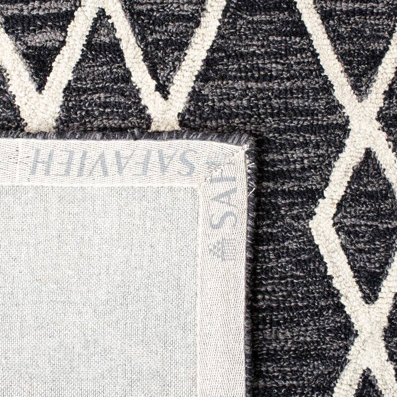 SAFAVIEH Handmade Micro-Loop Jolanda Moroccan Wool Rug