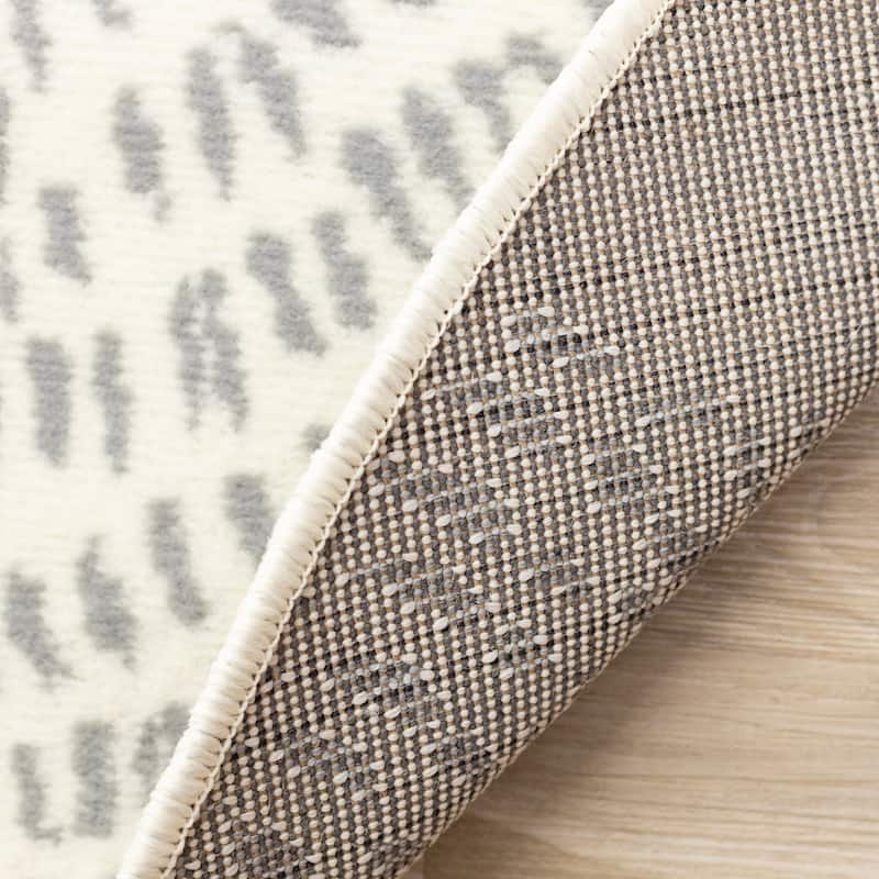 Round Kids Cream Grey Teddy Bear Area Rug, 5'3" x 5'3" - 5'3" x 5'3"