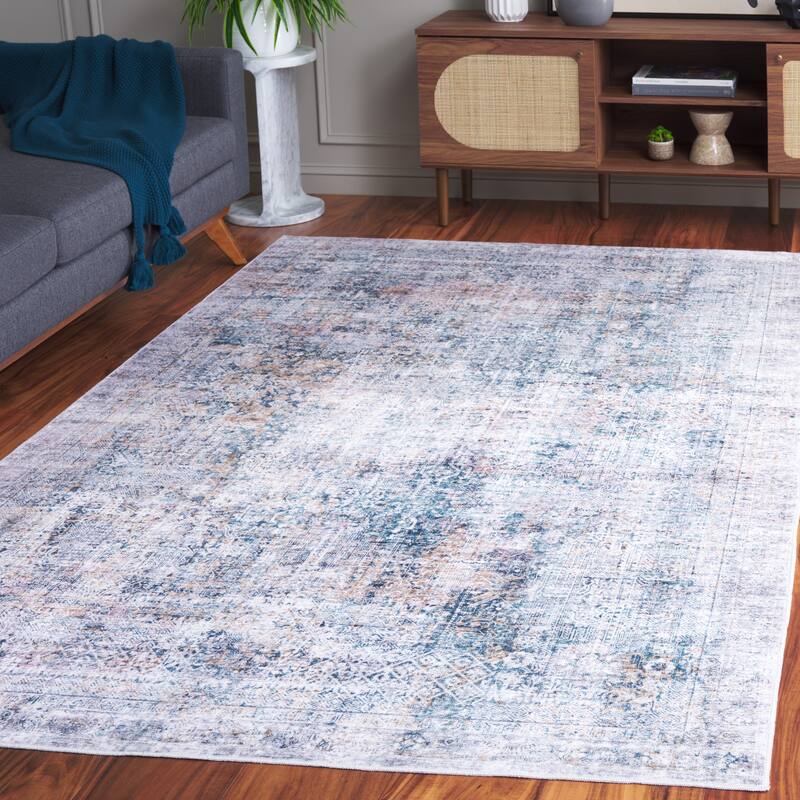 SAFAVIEH Santa Monica Linna Traditional Rug - 6' Square - Dark Green/Beige