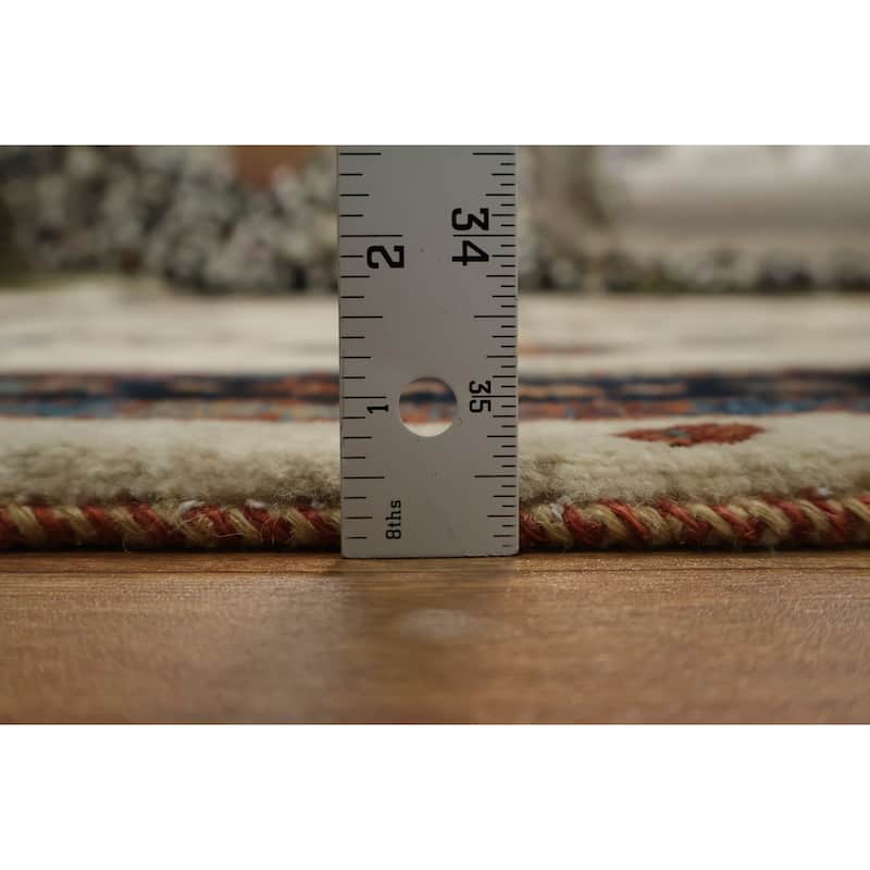 Hand Knotted Oriental 100% Wool Carpet Traditional Tribal Beige & Ivories Gabbeh (Qashqai) Area Rug - 6' 7'' X 4' 10''