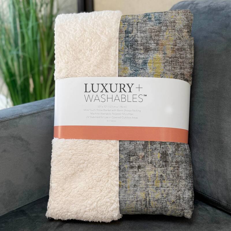 Premium Machine Washable Modern Abstract Sherpa Throw Blanket