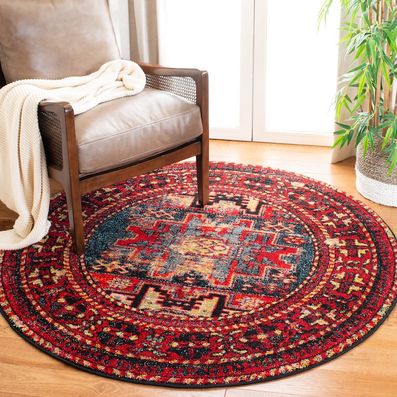 SAFAVIEH Vintage Hamadan Gody Oriental Distressed Rug - 12' x 12' Round - Red/Multi