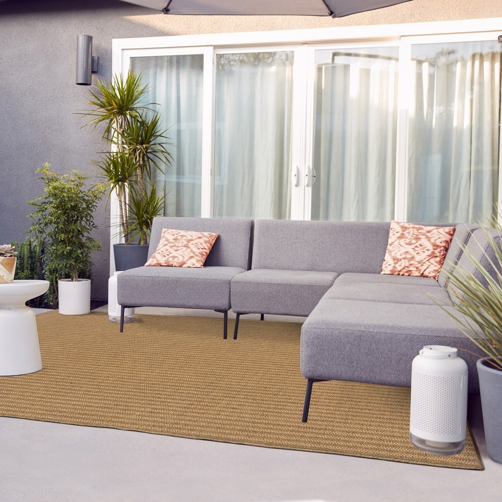 Vista Home Kauai Verticle Stripes Indoor-Outdoor Light Brown Rug.