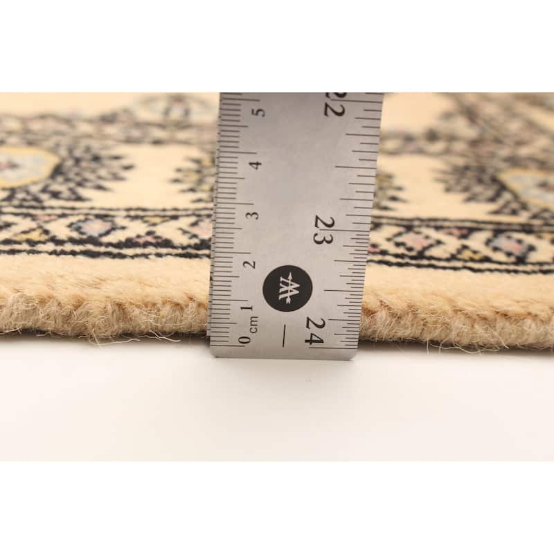 ECARPETGALLERY Hand-knotted Peshawar Bokhara Beige Wool Rug - 3'3 x 5'4