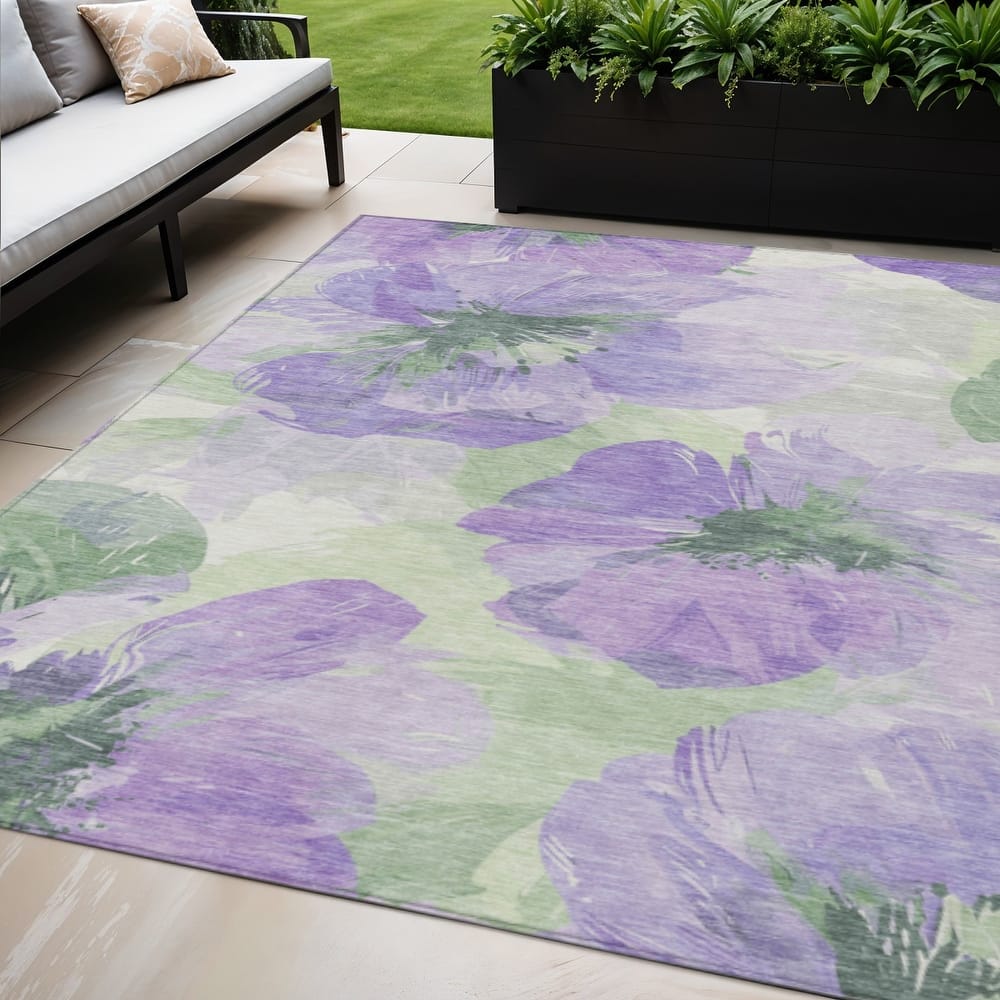 HomeRoots Floral Transitional Rectangle Outdoor Rug