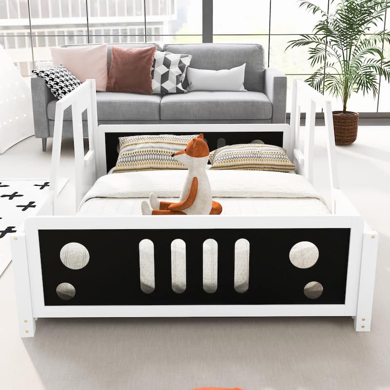 Pine Car-Shaped Platform Bed with Decorative Wheels