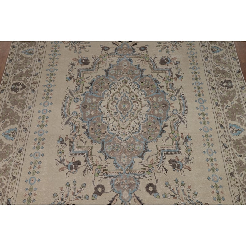 Floral Medallion Tabriz Persian Rug Hand-Knotted Beige Wool Carpet - 8'0"x 11'5"