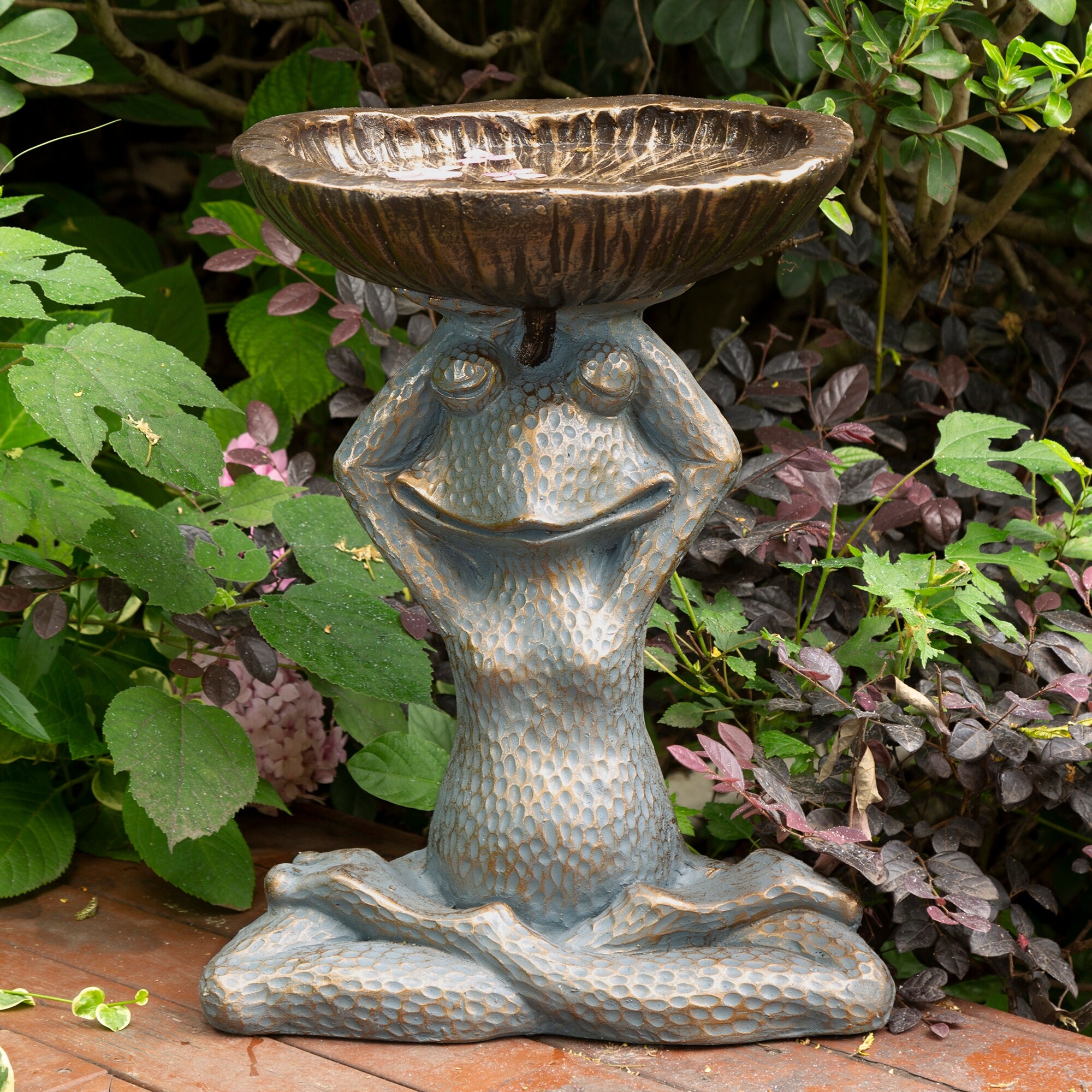 Frog Bird Bath