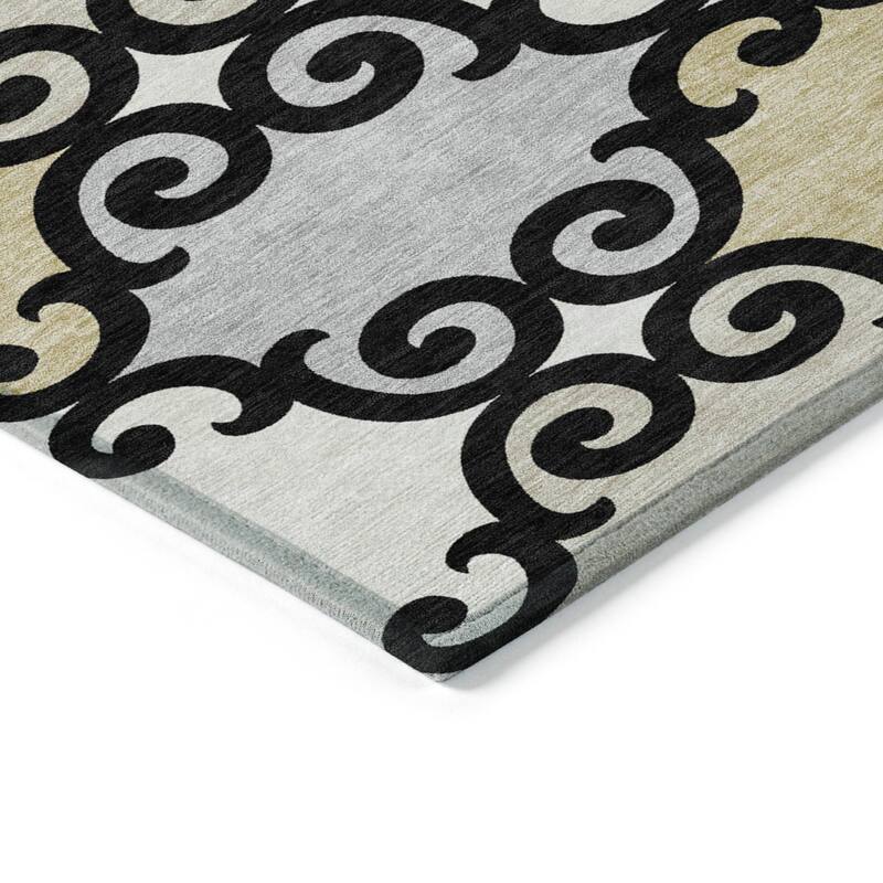 Machine Washable Indoor/ Outdoor Chantille Traditional Scroll Rug