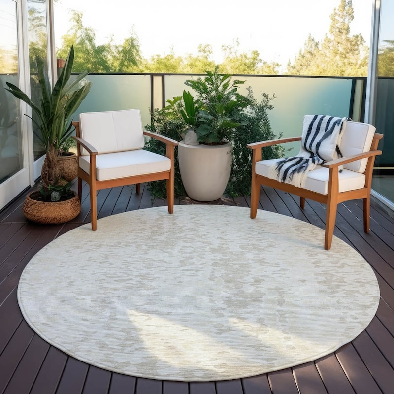 Machine Washable Indoor/ Outdoor Modern Abstract Chantille Rug - Ivory - 8' x 8'