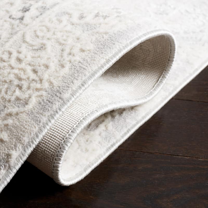 SAFAVIEH Hanna Lisha Medallion Distressed Rug