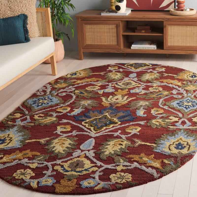 SAFAVIEH, Handmade Marietje Blossom French Country Wool Area Rug