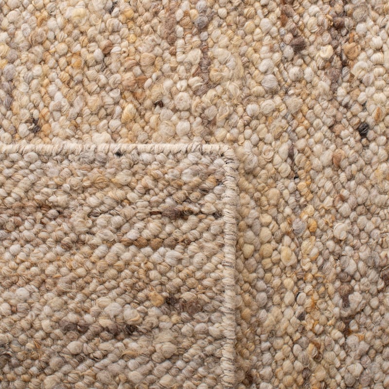 SAFAVIEH Handmade Natura Marlieke Wool Rug