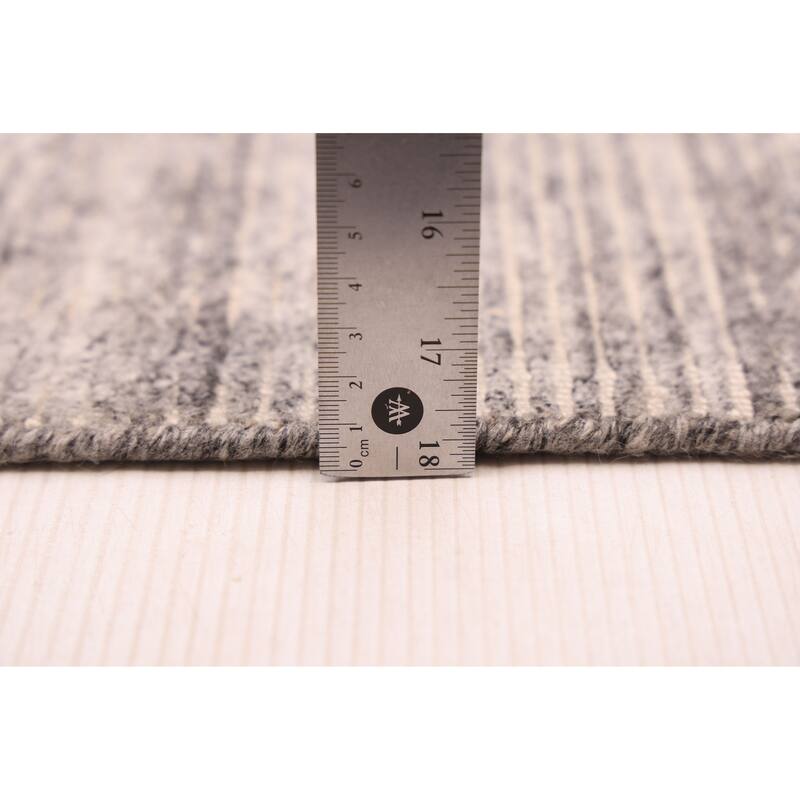 ECARPETGALLERY Hand Loomed Kashkuli Gabbeh Grey Viscose Rug - 5'3 x 7'11