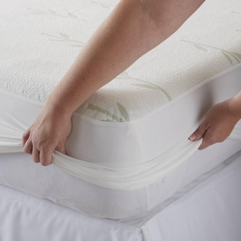 Waterproof Bamboo Mattress Protector - White