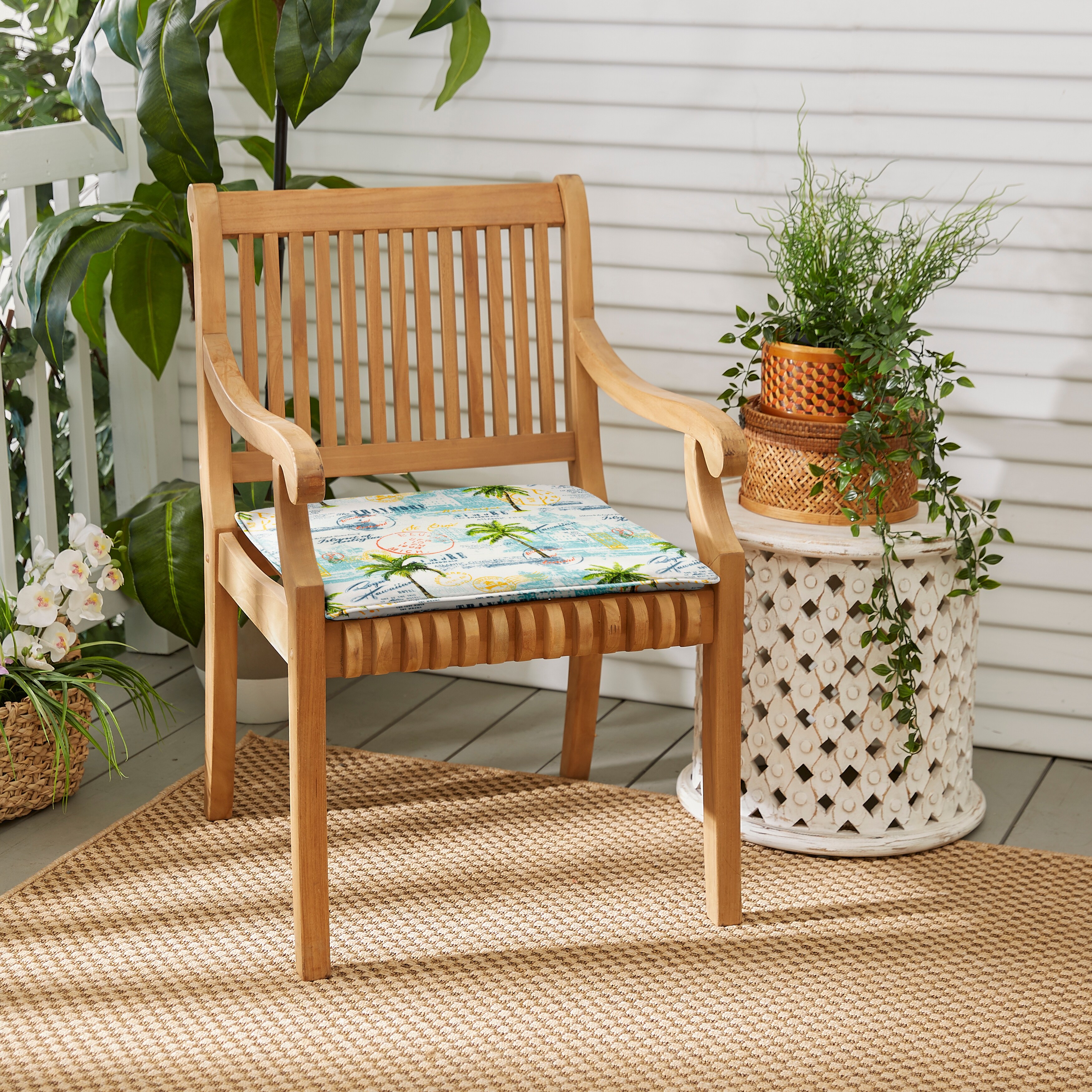 Havenside Home Palms Blue & White Indoor/Outdoor Chair Pad - Picture 7 of 20