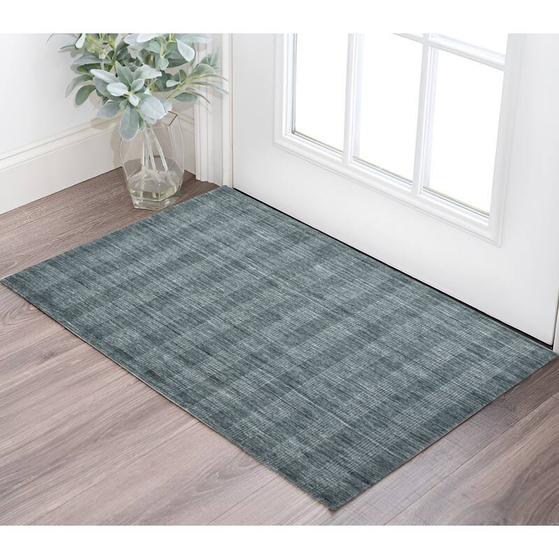 HomeRoots Plaid Transitional Rectangle Area Rug - 36.00 in. x 24.00 in.  x 0.35 in.