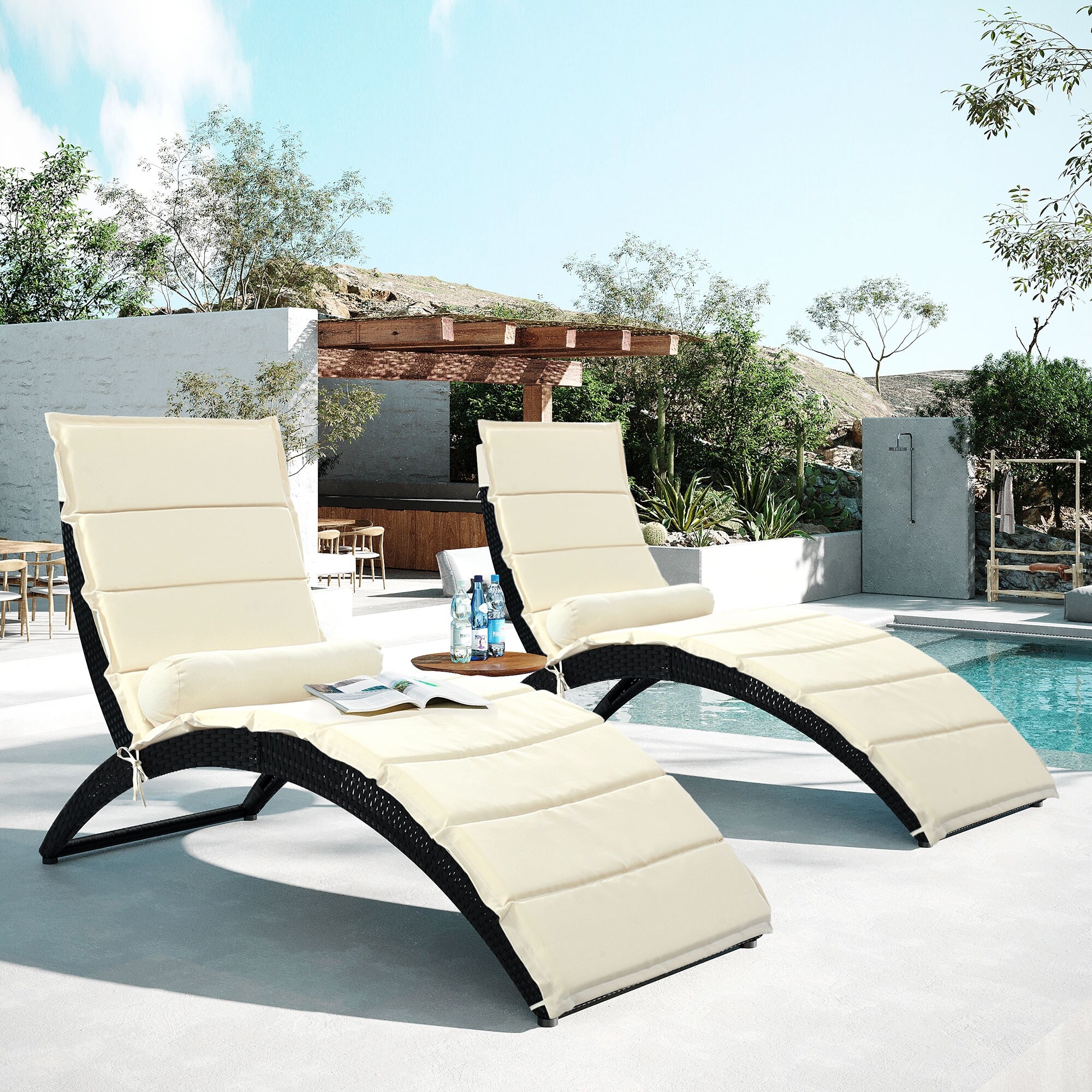 Black Wicker Sun Lounger PE Rattan Foldable Chaise Lounger with Removable Beige Cushion and Bolster Pillow 2 Pack