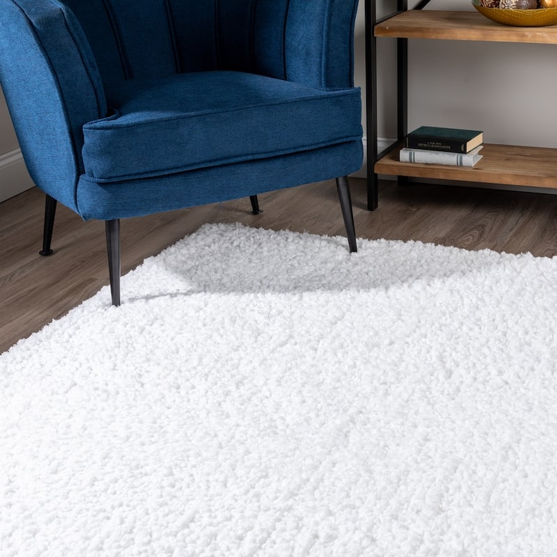Addison Alpha Lavish Variegated Shag Area Rug