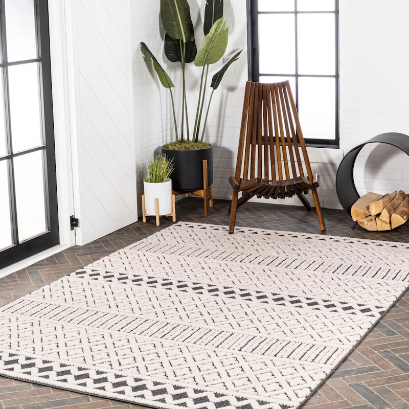JONATHAN Y Duenas High-Low Two-Tone Monstera Leaf Area Rug