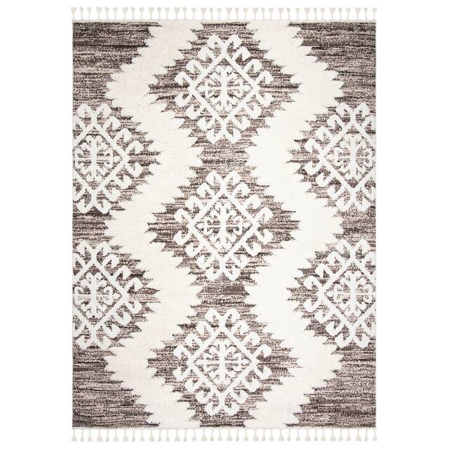 SAFAVIEH Moroccan Tassel Shag Iulieana Boho Tribal 2-inch Thick Rug