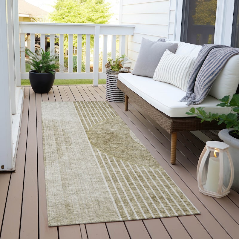 Machine Washable Indoor/ Outdoor Chantille Contemporary Geo Rug