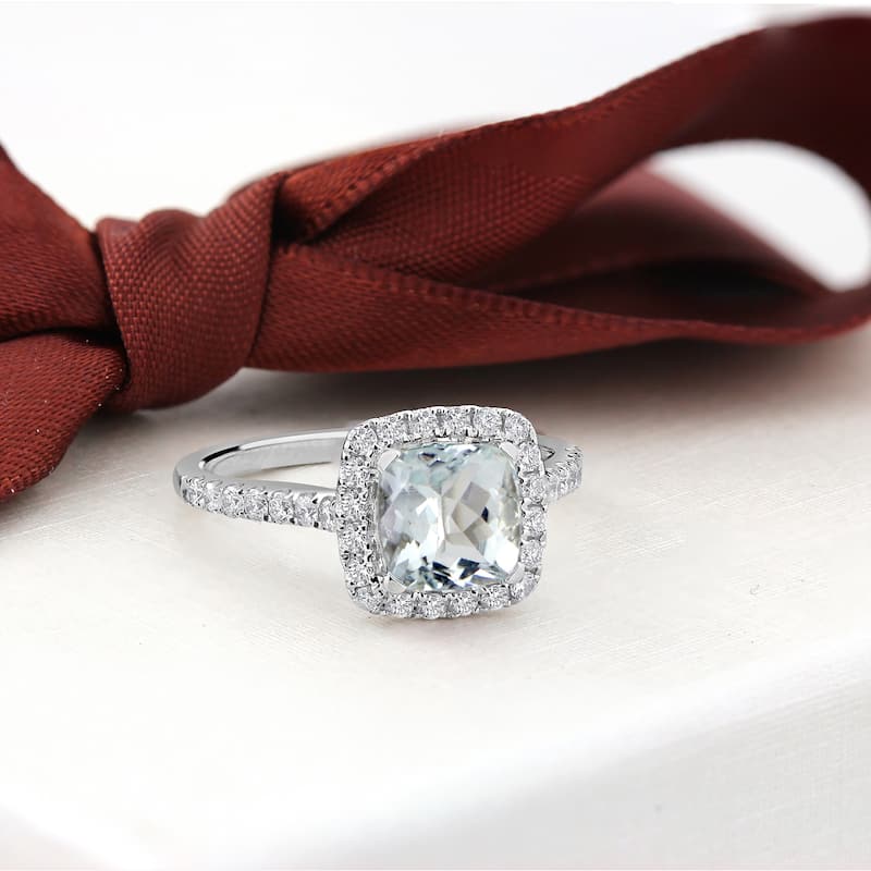 Auriya 3/4ct Cushion-cut Aquamarine and Halo Diamond Engagement Ring 1/2cttw 14k Gold